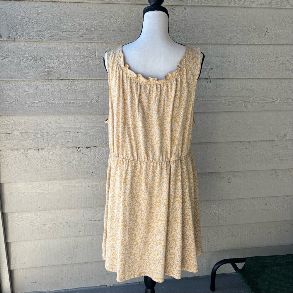 Lucky Brand Yellow Ditsy Floral Ruffle Mini Dress - Picture 4 of 7